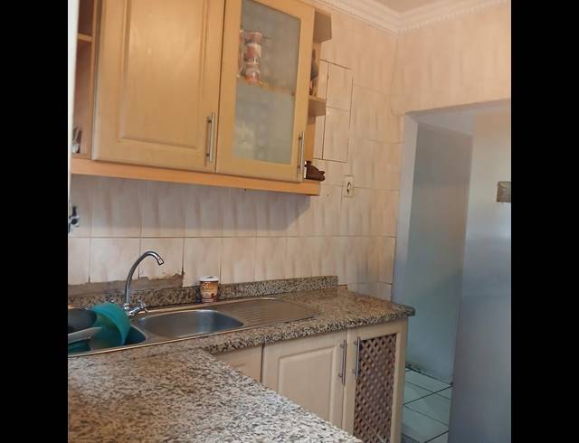 3 BEDROOM HOUSE FOR SALE IN WOODLANDS